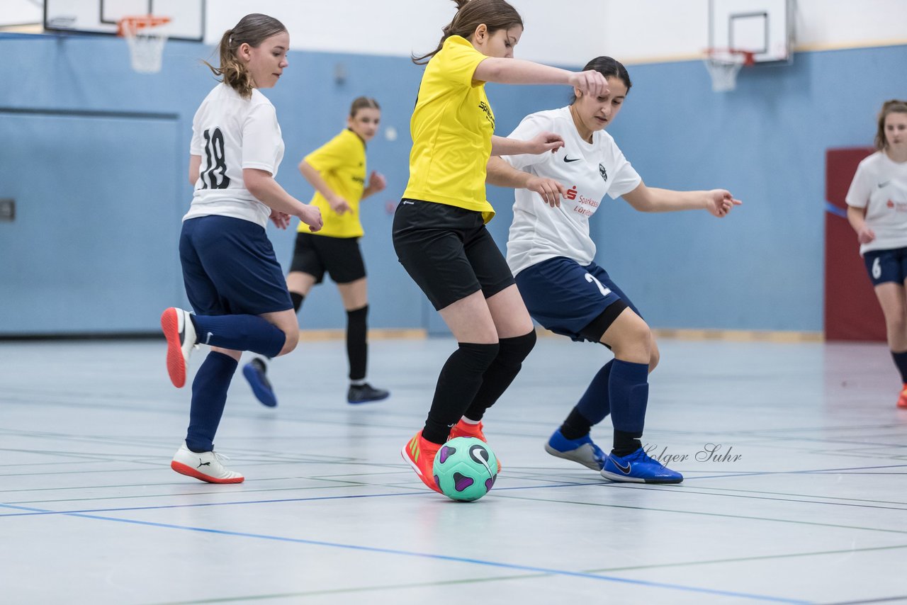 Bild 479 - C-Juniorinnen Loewinnen Cup